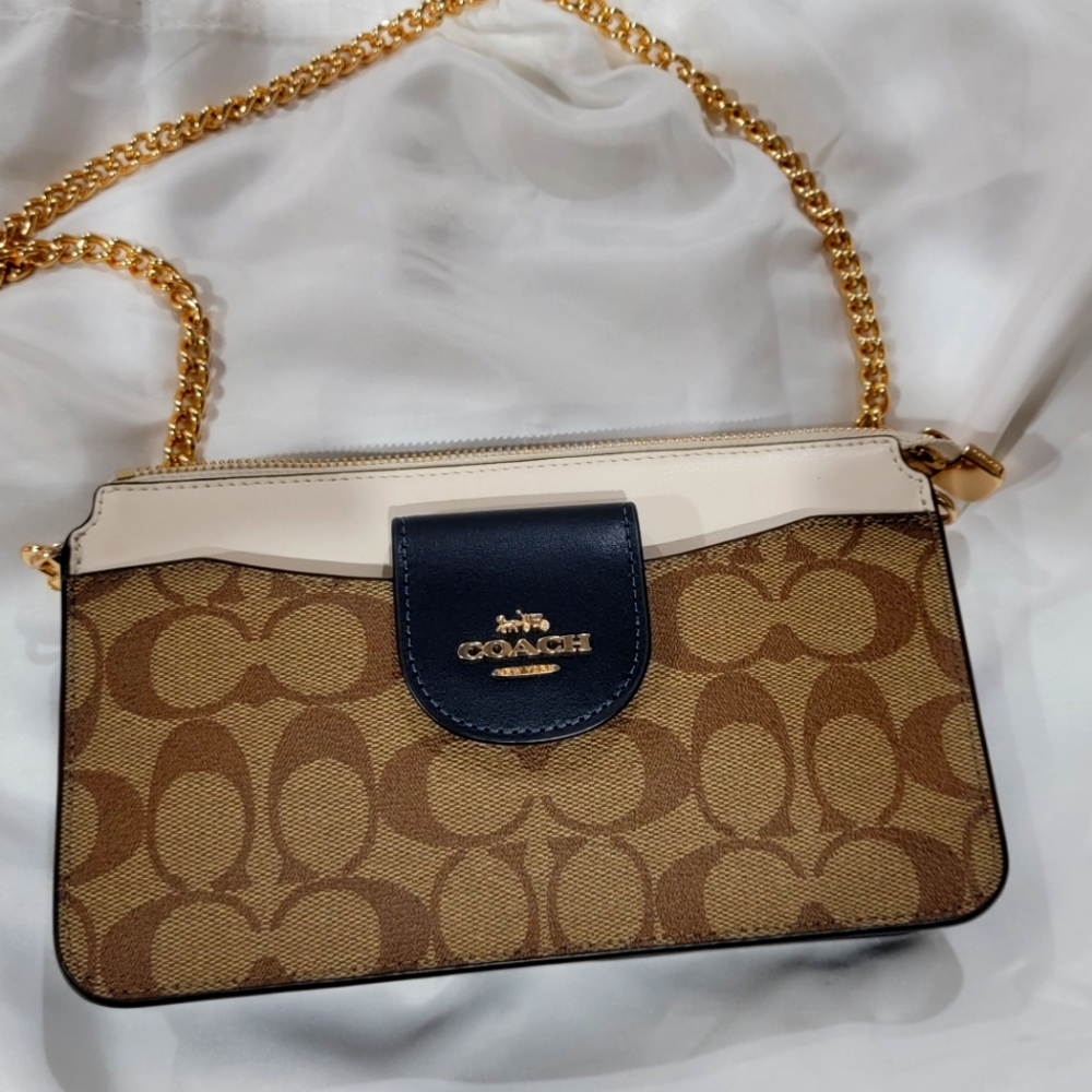 Coach Crossbody w/wallet